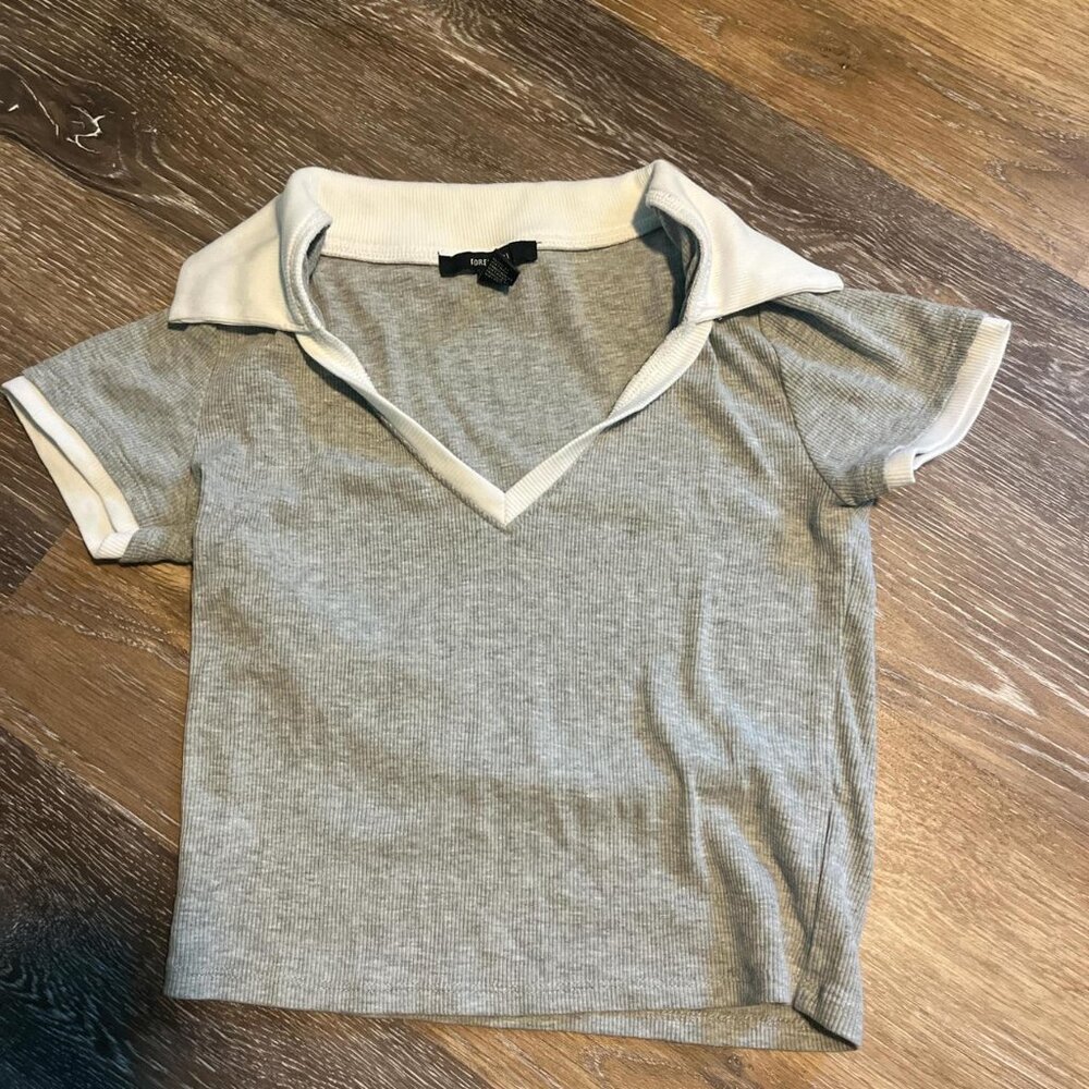 Forever 21 Women's Grey Crop-top